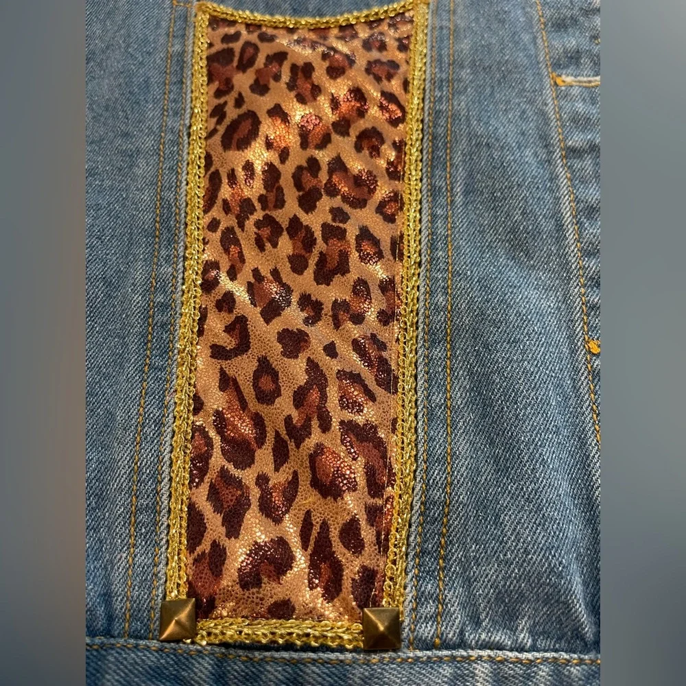 Denim Vest Upcycled Hand Embellished Leopard Print Size Medium - Picture 4 of 6